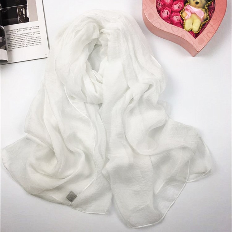 純色仿真絲絲巾白色 純色仿真絲絲巾白色